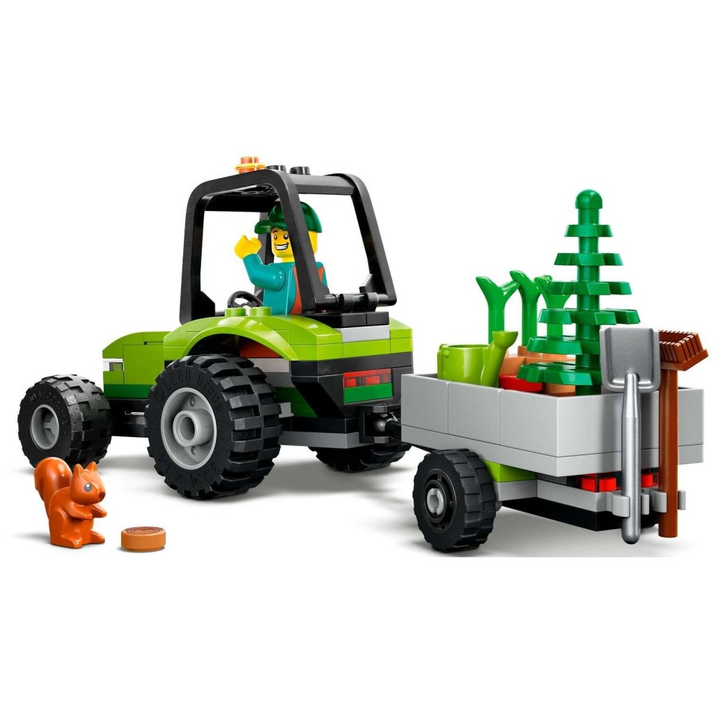Игрушка  Конструктор LEGO City Трактор в парке 60390
